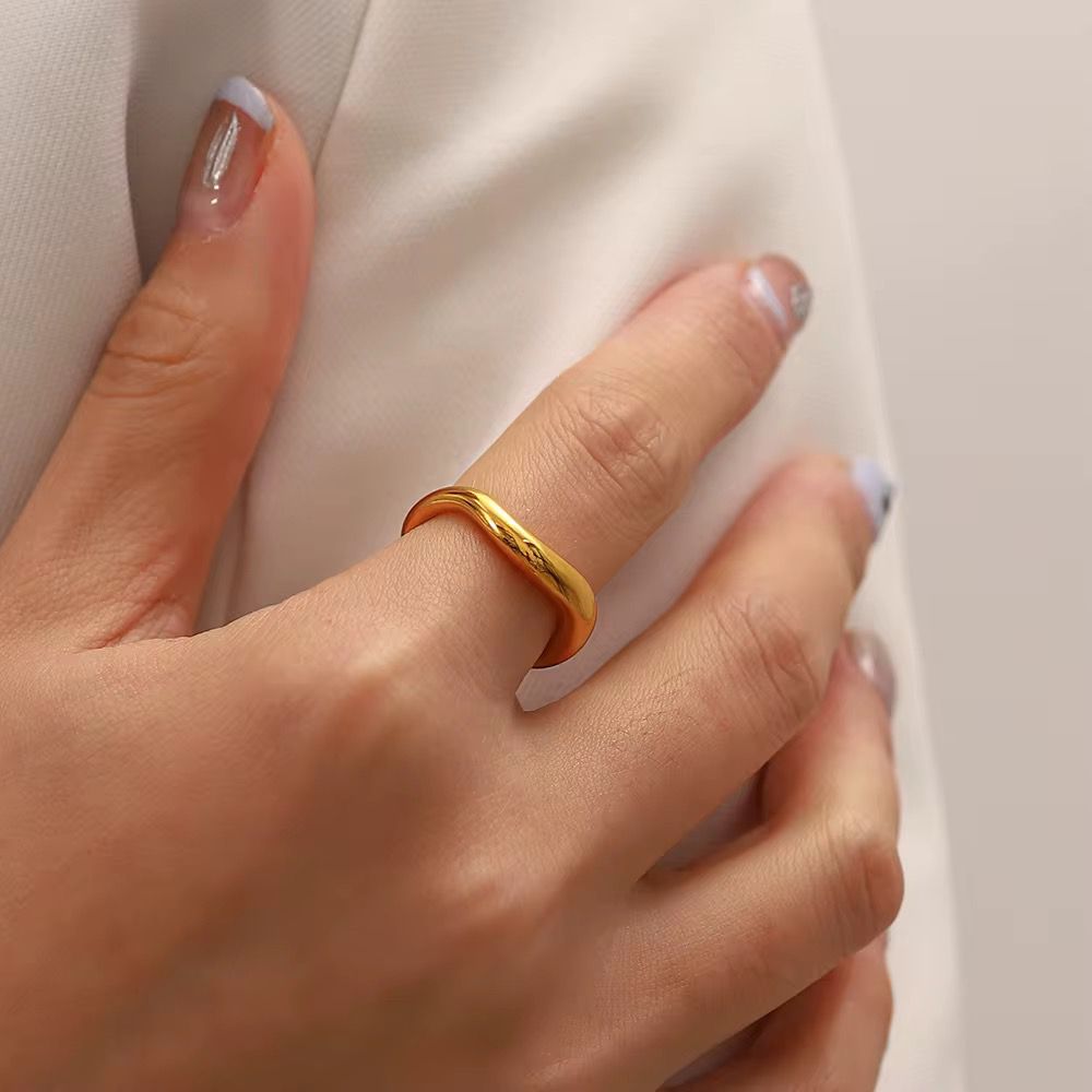 Curve Band