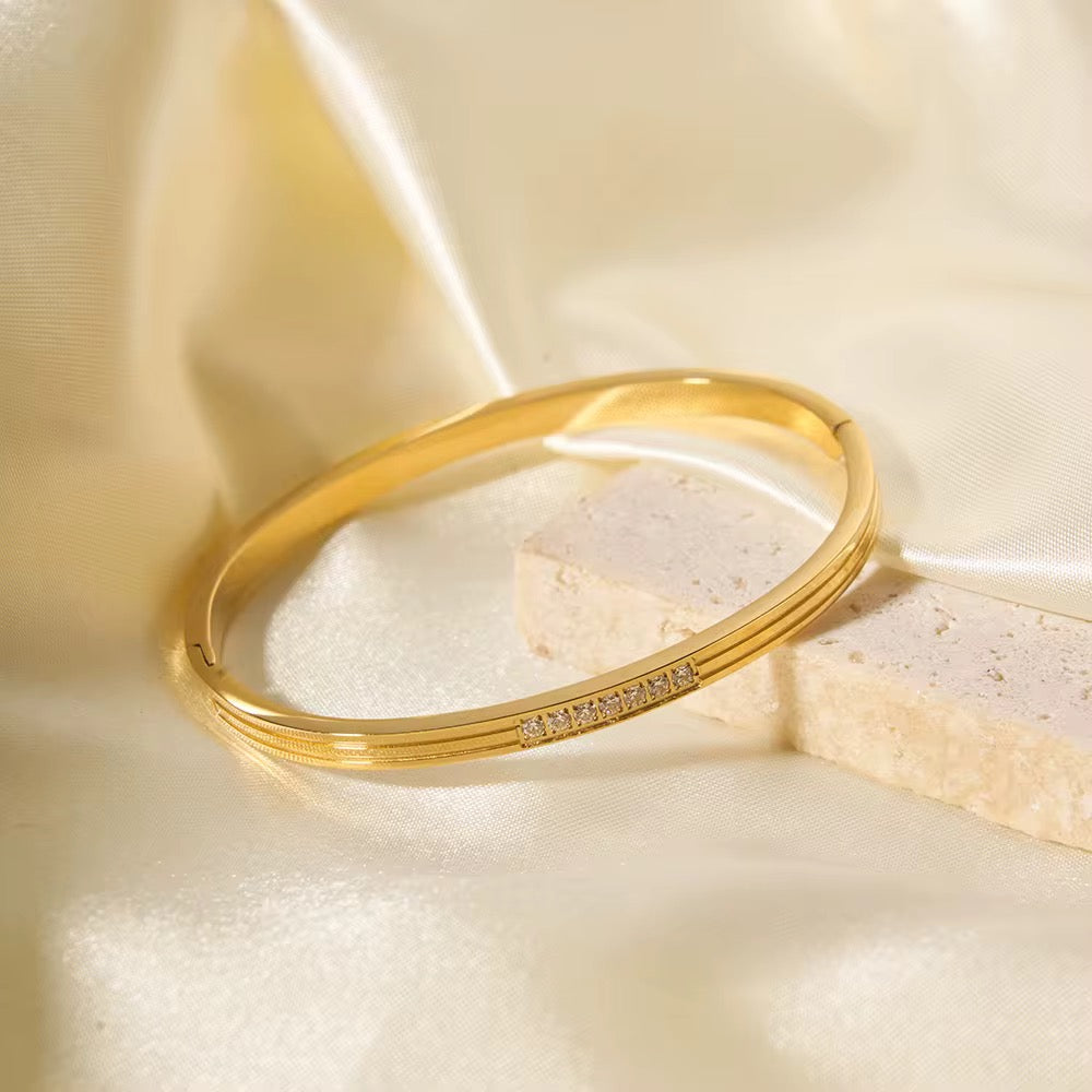 Radiant Flow Bangle