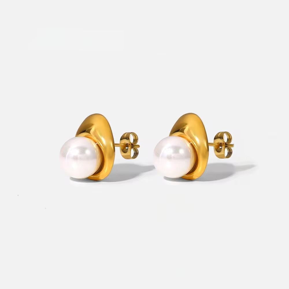 AvaPearl Studs