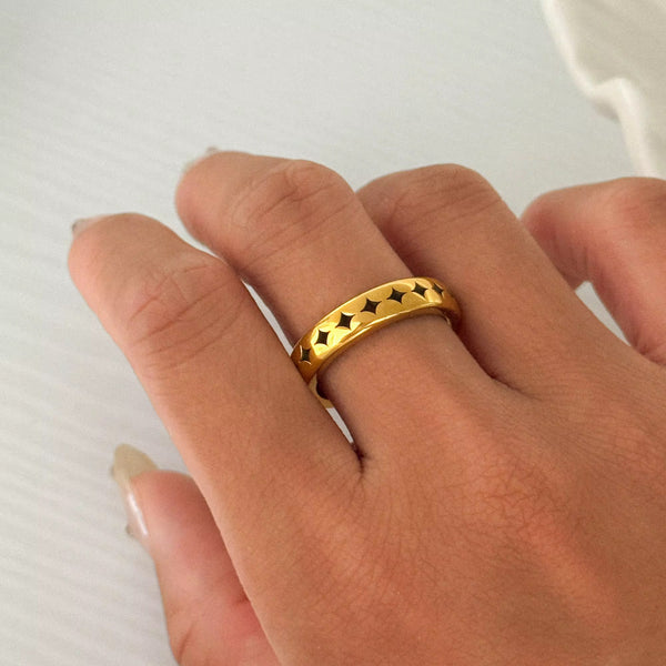 Starlight Cutout Band